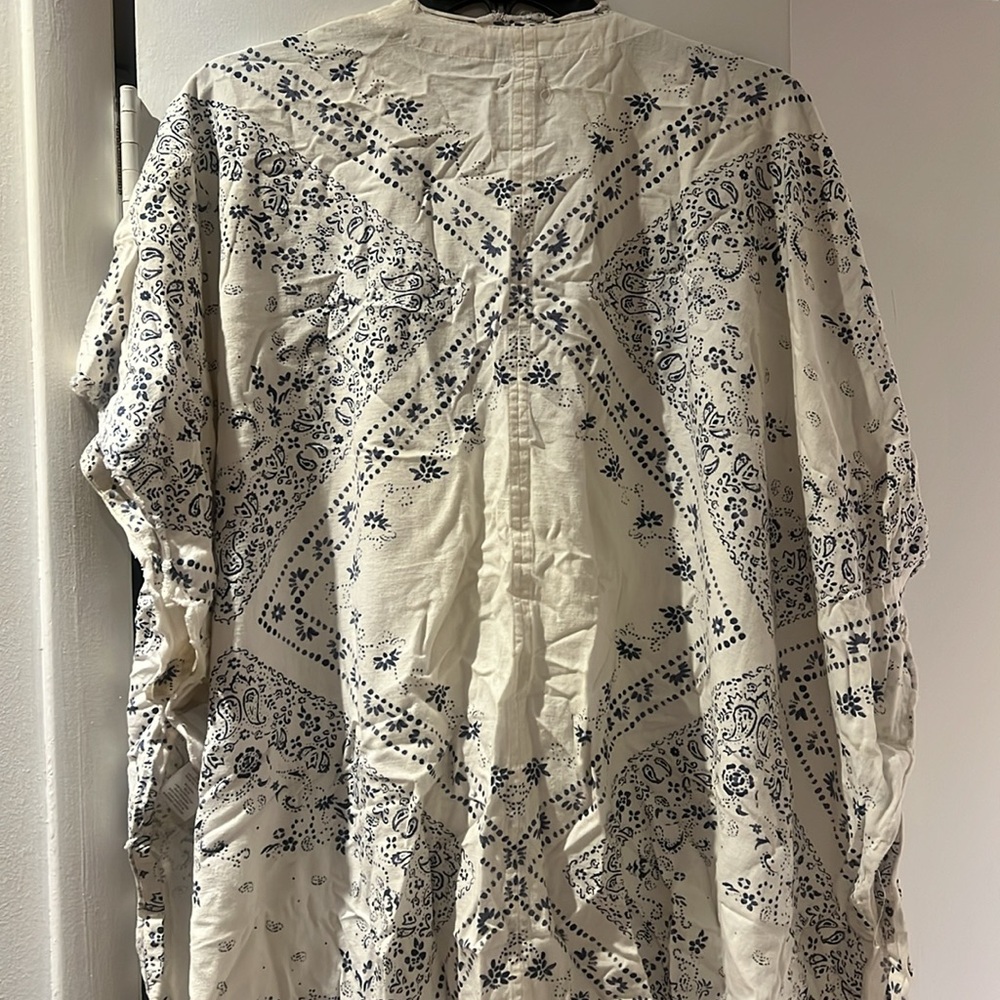 Ecoté Anthropologie White Blue Paisley Open Shawl Large Boho - Picture 5 of 5